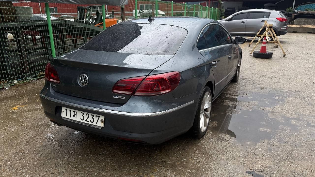 2015 Volkswagen Cc — Майданчик