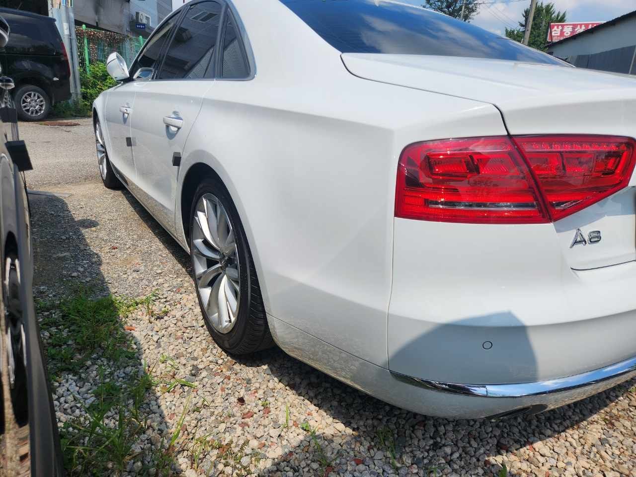 2013 Audi A8 — Отримання з аукціону