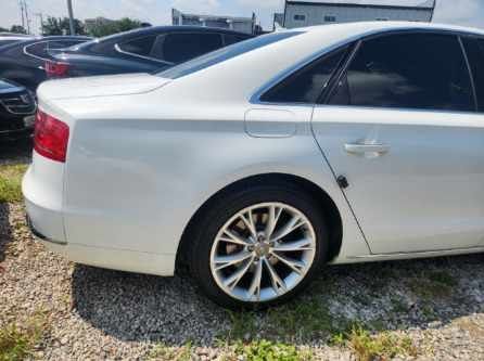 2013 Audi A8 — Отримання з аукціону