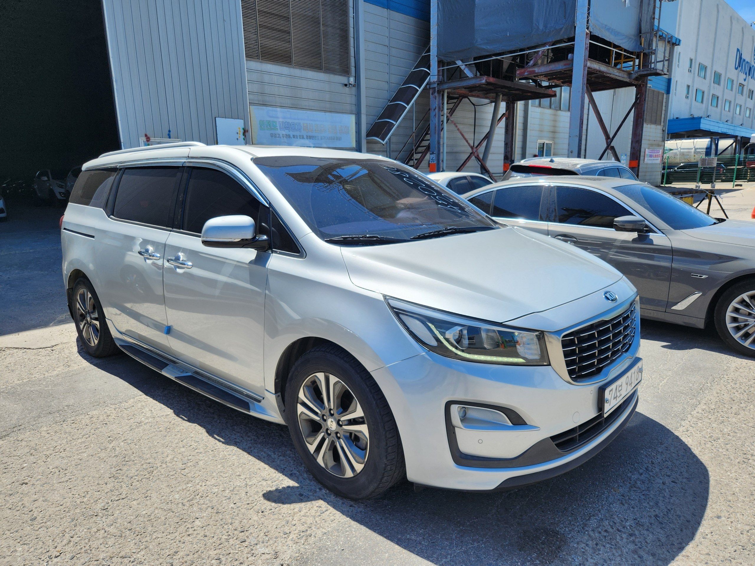 2018 Kia Carnival — Майданчик
