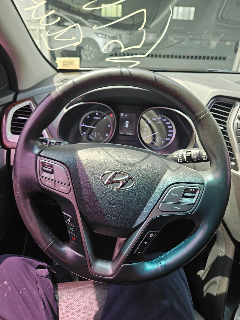 2015 Hyundai Santafe — Майданчик